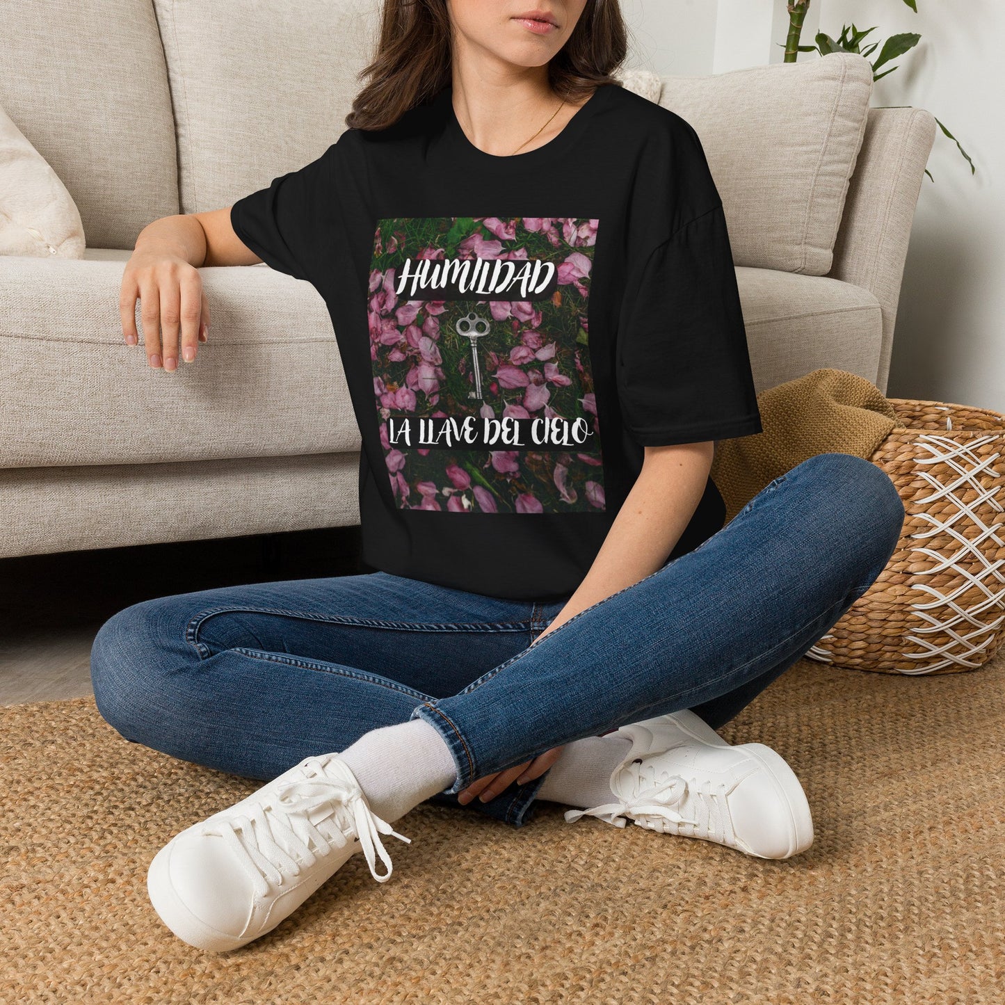 La llave del cielo T-Shirt —Floral Tee